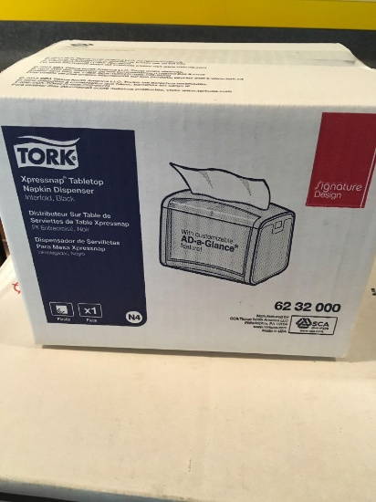 New Tork napkin dispensers, 4 pieces