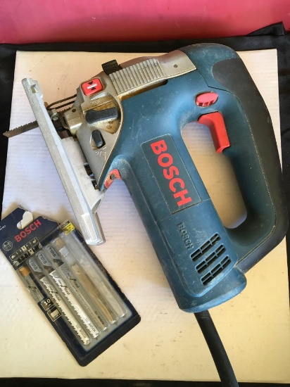 Bosch precision control jigsaw with blades and case, 120 v, works good