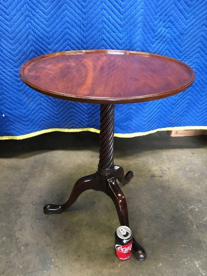 Antique foldable table
