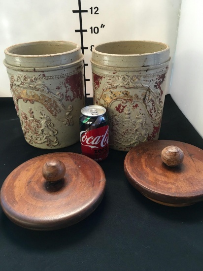 Vintage potter container with wood lids