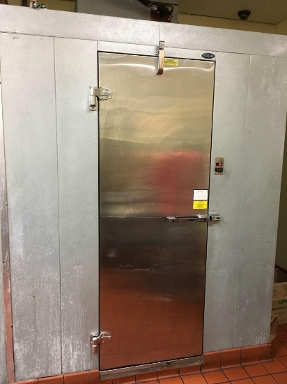 Norlake Walk-in Freezer & compressor. $250.00 charged to buyer for removal of compressor, see below
