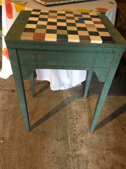 Vintage table (Area 2)