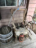 Mixed Lot, Rocking chair and assorted yard decorations (area 2)