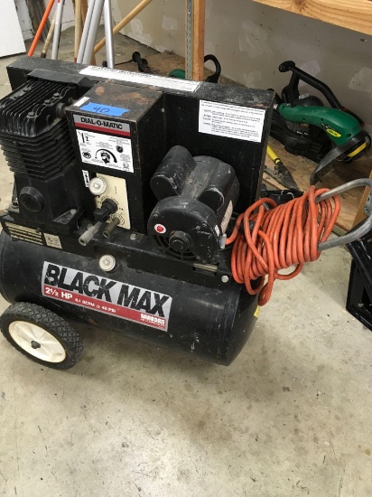 Black Max 2 1/2 HP Sanborn Air Compressor