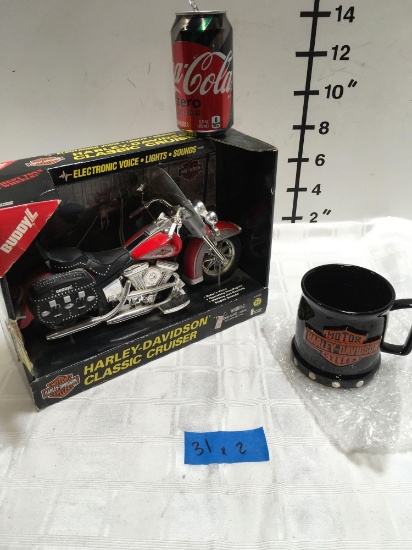 New Scaled Vintage Harley Davidson classic cruiser and HD 15 oz coffee mug