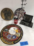 Commemorative Vietnam Veteran items ( 4 pieces)