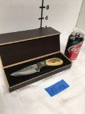 New with case Tomahawk eagle deco knives