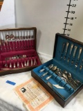 Assorted vintage cutlery and boxes