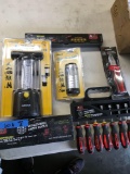 New Metal Mulisha 1) socket rail set 1) plier 1) screwdriver set 2) Lomax lantern and lantern