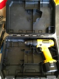 Dewalt DW926 drill with case