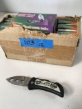 New Arrow Head Wildlife Folder Knife. 12 pieces See pic for kife info(size, material, etc)