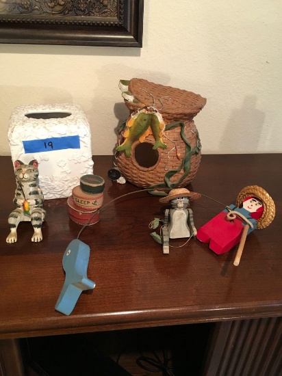 Lot. Assorted decorative items