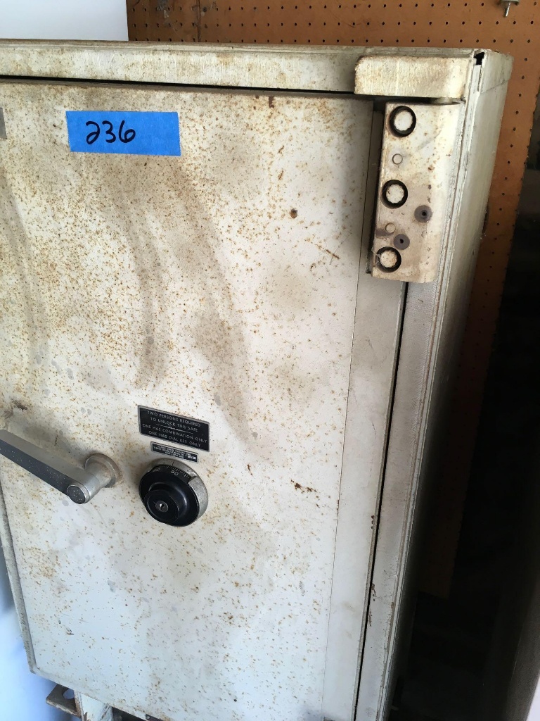 36" x 22" x 25" Vintage Mosler safe with combination. | Estate & Personal  Property Personal Property | Online Auctions | Proxibid