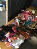 Lot of assorted collectible dolls