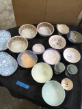 Lot Assorted bowls, cups, etc