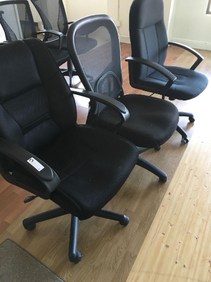 3 Rolling office chairs