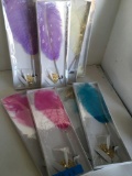 New 2 of each color, feathered pen and holder sets