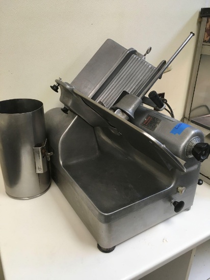 Hobart Slicer automatic, model 1712, 115 volts, works with veggie chute
