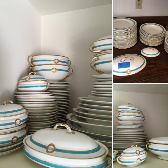 St Agnes China set. approx. 124 pieces Plates, Large serving plates, Bowls, etc