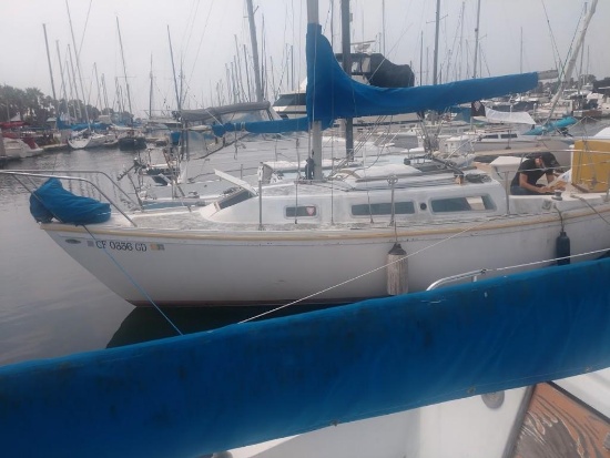 25' 1977 Catalina Sailboat