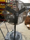 The Hampton Bay industrial fan, mod SVP30, 120v, works