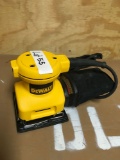 Dewalt DW411 palm grip sander, 115v, new