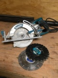 Circular saw. Makita, Magnesium, 5377MG, 120v, saw with extra blades