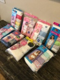 8 packages. New Hanes and Fruit Of The Loom women's briefs. Size 8 and one size 7