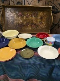 20 pieces. Assorted dishes. Petals Oneida, Vietri, Fiesta, etc. Wood tray