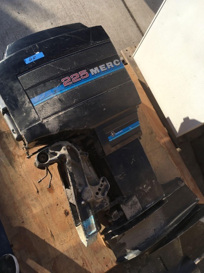 225hp Mercury Black Max Outboard motor  UNTESTED