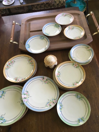 15 "x 15" vintage tray, 19 assorted plates & container.