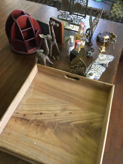 16" x 16" wood tray, office caddy and 19 pieces assorted decorative items