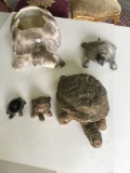 Assorted turtles figurines.