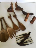 Vintage. Hand carved, wood Sets spoons,Besmo napkin holders, figurines sooons