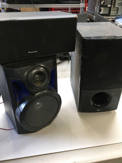 Pioneer S-HF11C, Sharp CP-XP3300, LG SB94SA-W speakers