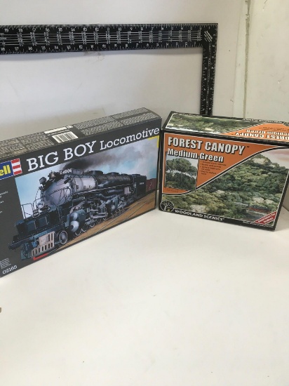 New Revell Big Boy locomotive 1:87 & Woodland Scenics forest canopy