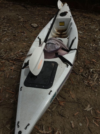 Cobra Sport 280 9' Kayak with paddle