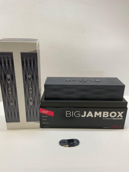 Jawbone Big Jambox the smart speaker. missing charger & USB cable