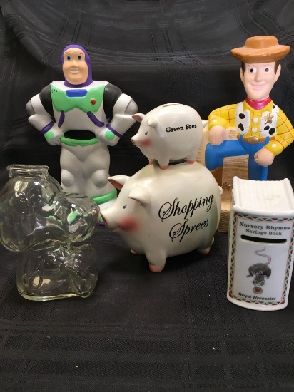 Lot. Assorted piggy banks. 5 pieces