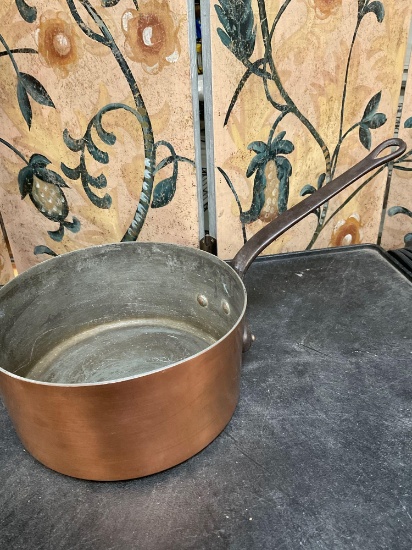 Vintage Cuivre YG copper pot with iron handle. 4"T x 9"W measurements do not include handle