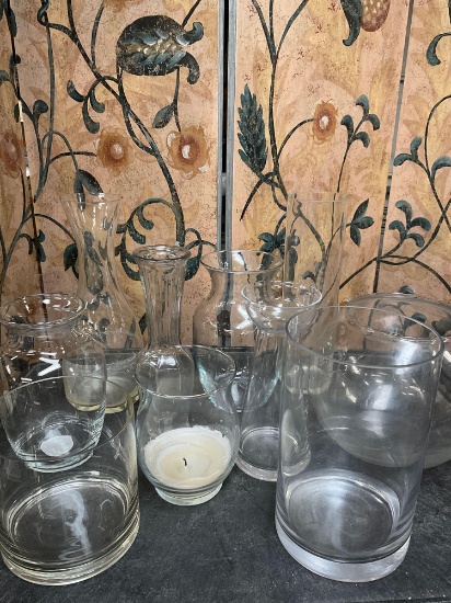 Lot of assorted glasses vases. 10 pieces