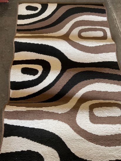 IKEA area rug 8' x 32"