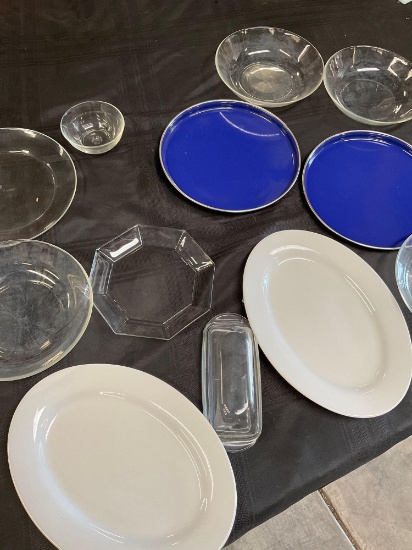 Lot of assorted plates. 12 pieces