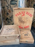 Vintage assorted advertising crates & Cigar boxes. Texas Reds, Te-Amo, Manchego El Trigal