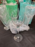 Assorted wine glasses, 15 pieces, Majority bubble wrapped