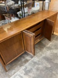 Thomasville vintage 9 drawer dresser. 30