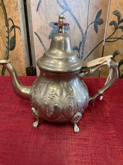 8" T Marque Deposee tea pot