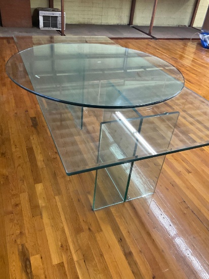 4 pieces. Glass, Dining table & table tops