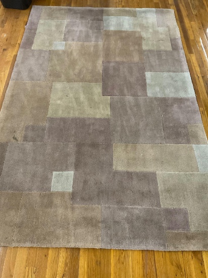 Rug Collections, Hand tufted rug. 93" x 60"