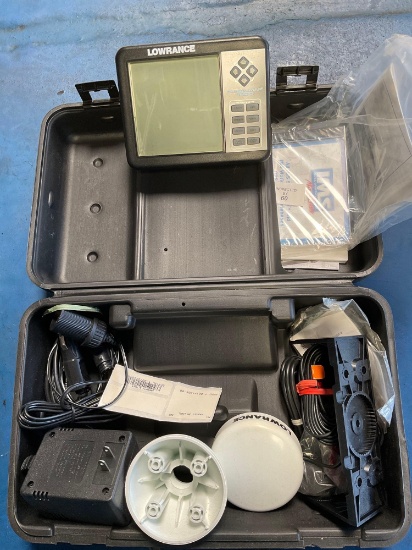 Lowrance Globalmap 1600 GPS & fish finder